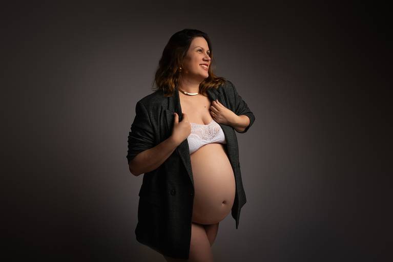 gestante, Jaboticabal, ensaio gestante elegante, ensaio gestante minimalista, ensaio gestante estúdio, ensaio foto gestante Jaboticabal, ensaio gravida