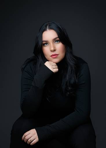 Tainá Meline - Designer de Sobrancelhas
@ tainameline