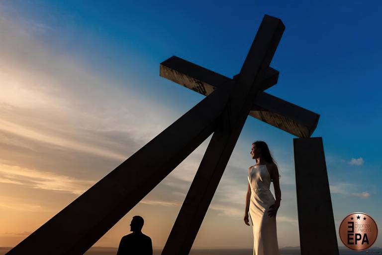 Sessão ensaio de pre casamento e pre wedding em salvador na cruz caída