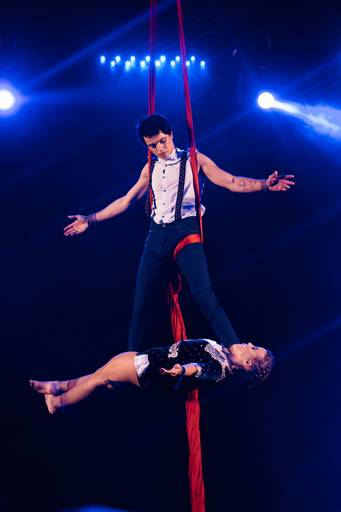 felipe-lopes-fotografia-fotografo-em-osorio-escola-de-danca-aerea-espetaculo-final-de-ano-flutua