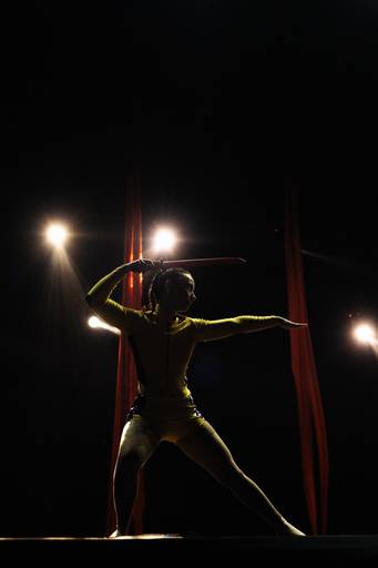 felipe-lopes-fotografia-fotografo-em-osorio-escola-de-danca-aerea-espetaculo-final-de-ano-flutua