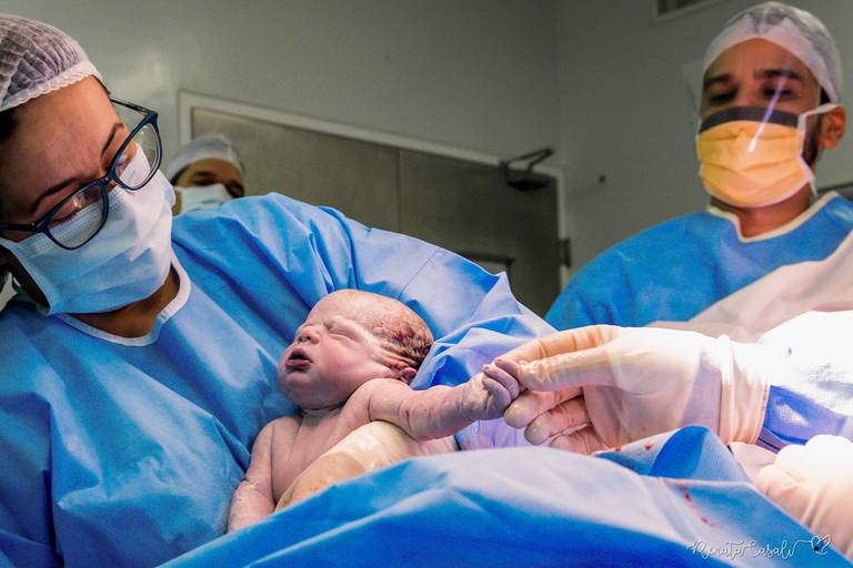 Arthur e Alice Mae Ale Obstetra Silvia Aragão