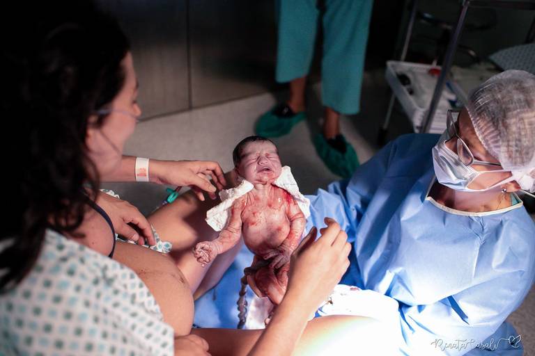 Samuel mae Thana Obstetra Claudia Smith