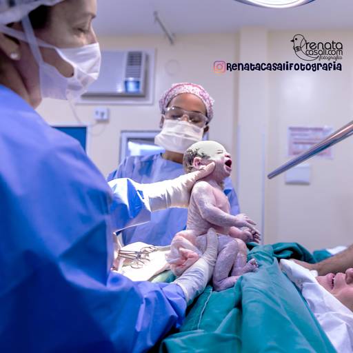 Obstetra Nazaré Falcon