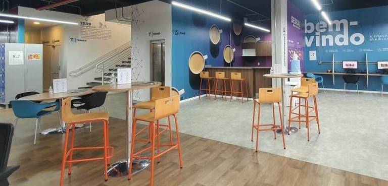 Decoração corporativa móveis em madeira móveis em aço móveis corporativos jau sp bauru sp campinas sp São Paulo sp 