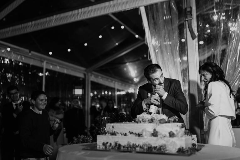 Destination wedding photographer portugal