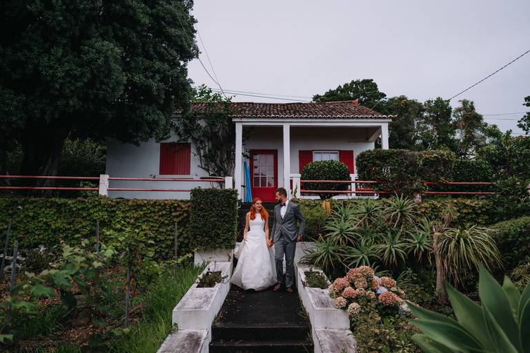 Destination wedding photographer portugal