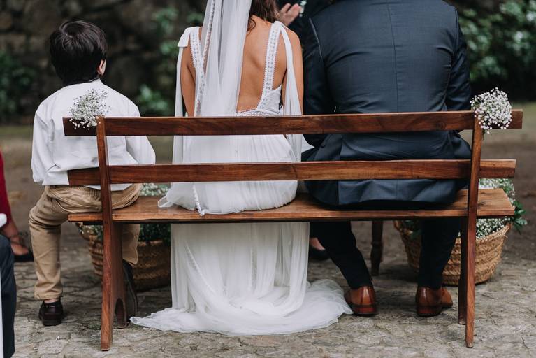 Destination wedding photographer portugal