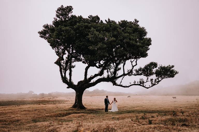 Destination wedding photographer portugal