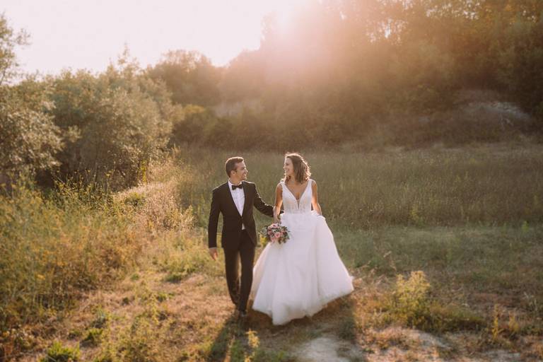 Destination wedding photographer portugal