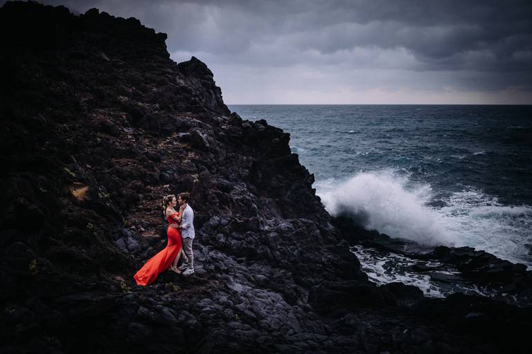 Destination wedding photographer portugal