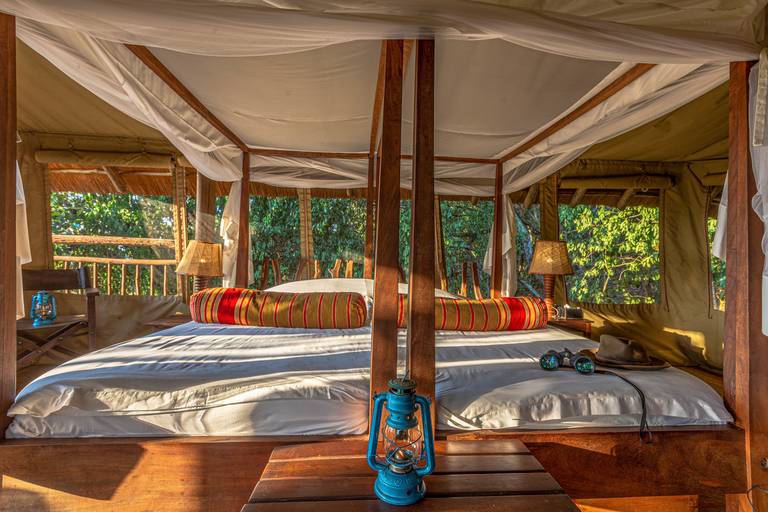 Mihingo Eco resort, Uganda.  Cabanas. 
