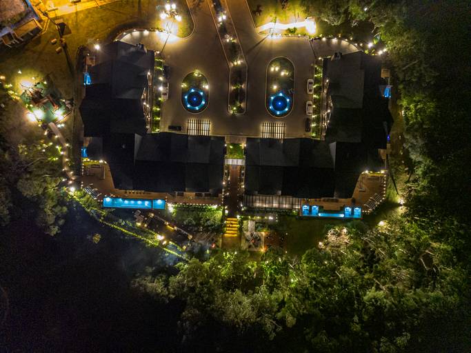 Viva essa experiência única no Laghetto Château