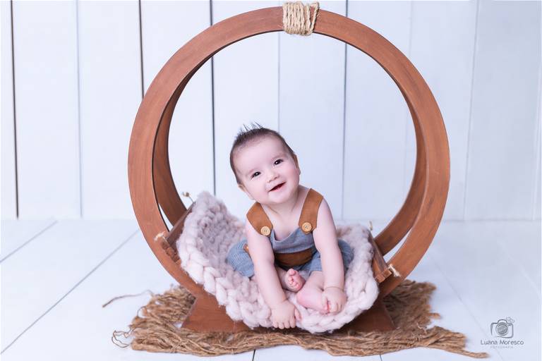 Acompanhamento bebe trimestral mensal cenario clean atual atemporal ijui cruz alta santo angelo fotografia foto ensaio estudio idea criativo onde quando local cenario menino menina melhor mais panambi ibiruba carazinho luana moresco