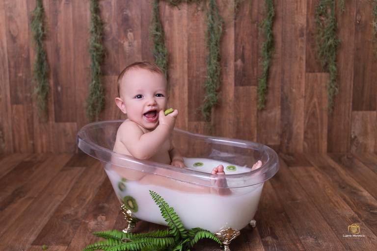 Acompanhamento bebe trimestral mensal cenario clean atual atemporal ijui cruz alta santo angelo fotografia foto ensaio estudio idea criativo onde quando local cenario menino menina melhor mais panambi ibiruba carazinho luana moresco