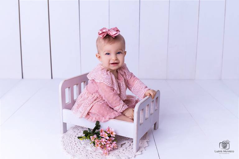 Acompanhamento bebe trimestral mensal cenario clean atual atemporal ijui cruz alta santo angelo fotografia foto ensaio estudio idea criativo onde quando local cenario menino menina melhor mais panambi ibiruba carazinho luana moresco