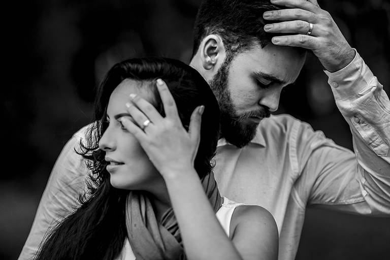preto e branco retrato casal estiloso Alexandre Casttro Fotografo Patos de minas