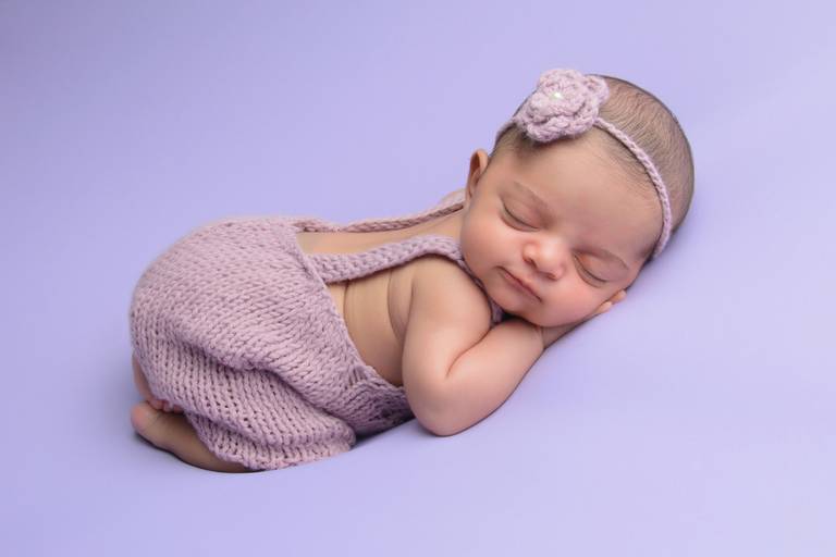 foto newborn de bebê menina 