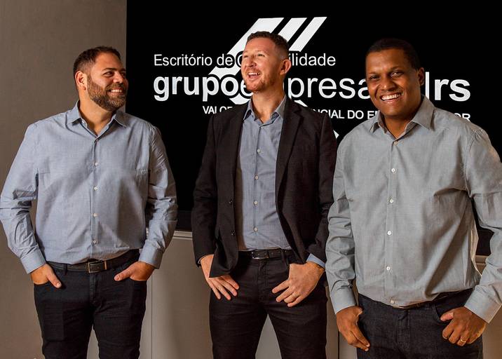 Grupo Empresarial RS - Contabilidade e MP Studio Fotográfico