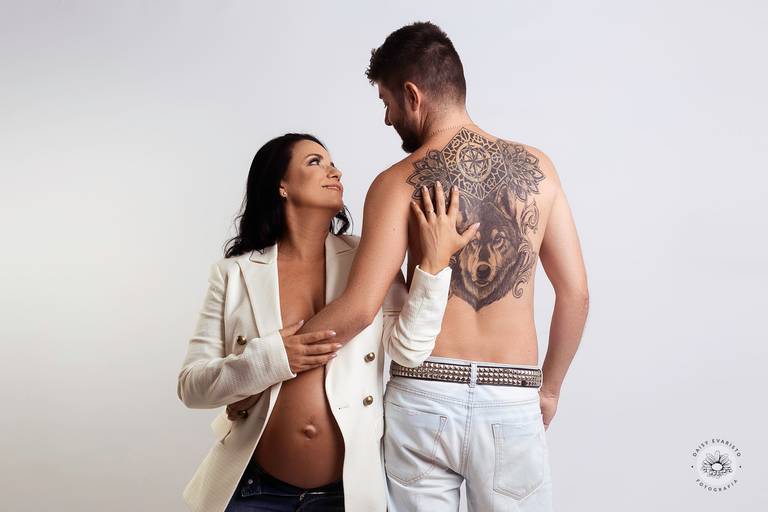 ensaio gestante estudio fotografico fotografo profissional gravidez  grávida casal famiiia joinville