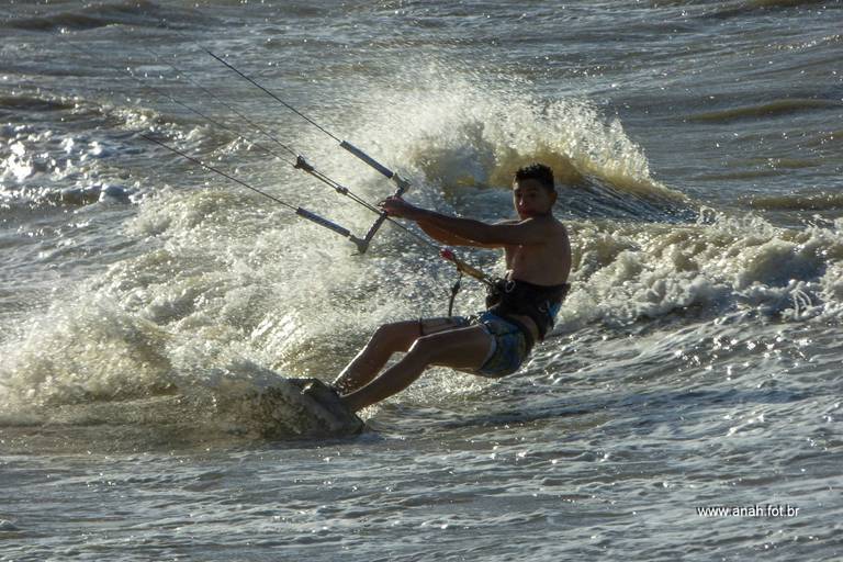 kitesurf