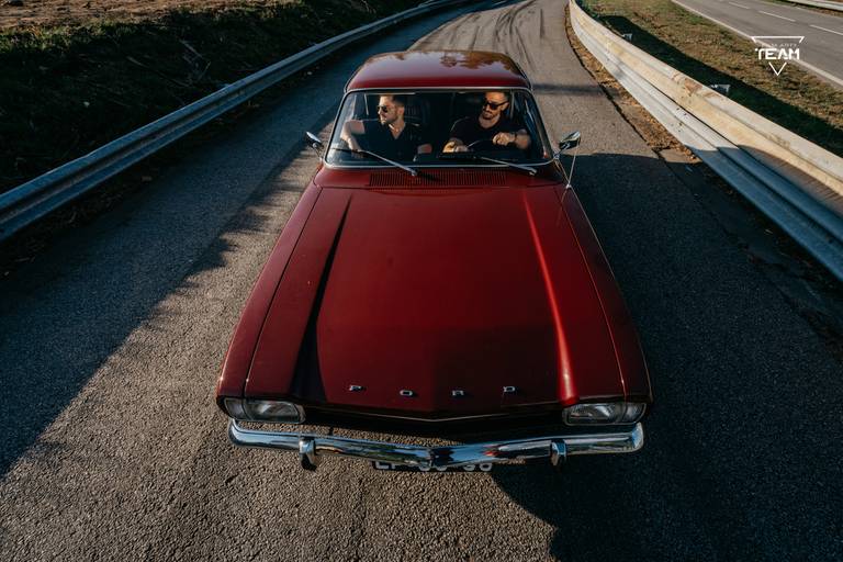 Heartbreakers - Hora