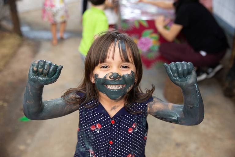 Fotografia de criança em Ilha da Madeira, Funchal, no Estúdio Valquiria Abreu Fotografia