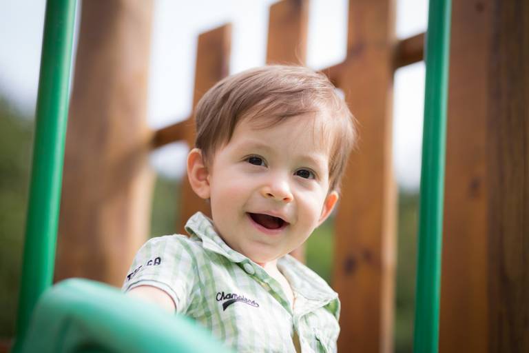 Fotografia de criança em Ilha da Madeira, Funchal, no Estúdio Valquiria Abreu Fotografia