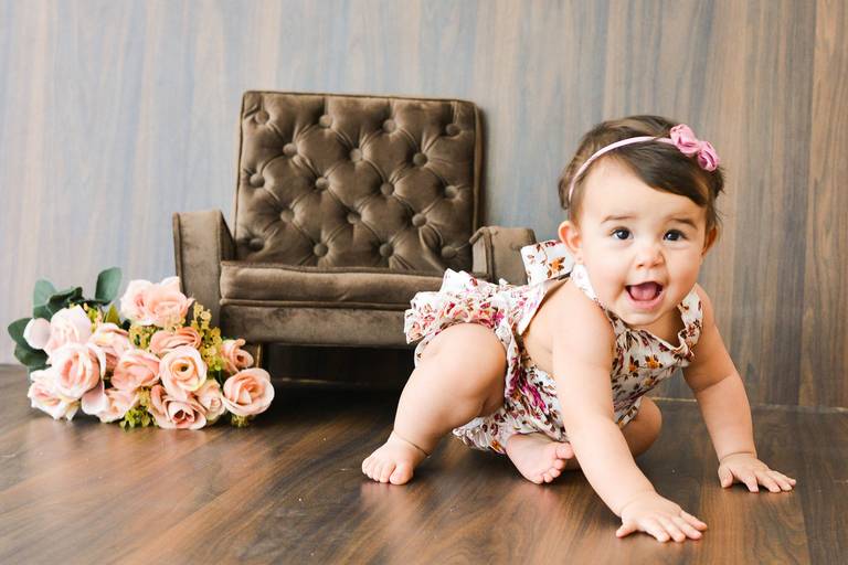 foto de bebê engatinhando maringá 