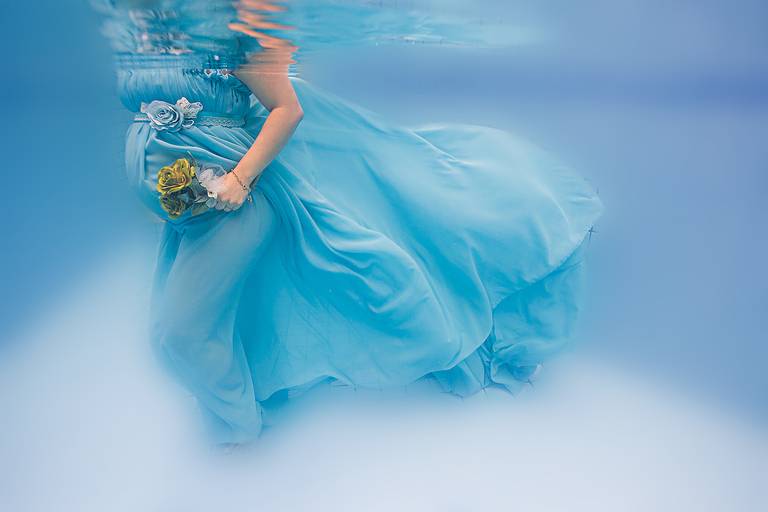 Ana Mokarzel Fotografia - ensaio subaquático - ensaio piscina - Belém - Pará - fotógrafa de família - fotógrafa -  newborn - fotógrafa infantil - ensaio de família - família - fotógrafos de Belém - Ana Mokarzel retrato molhado - retrato submerso