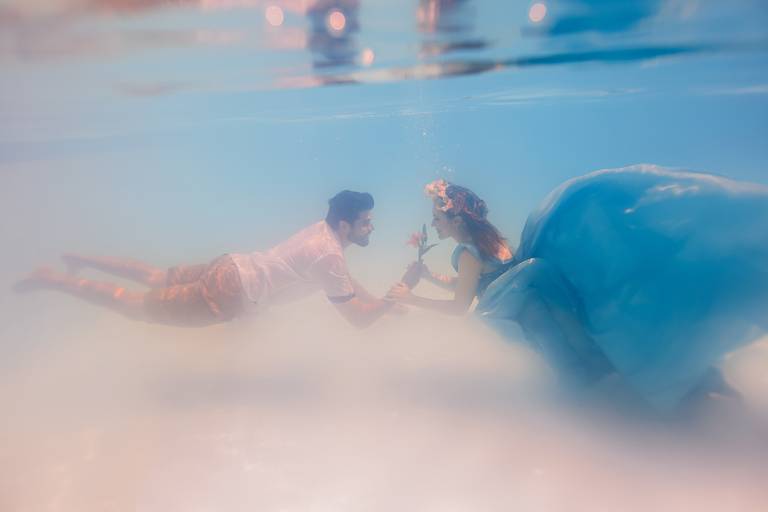 Ana Mokarzel Fotografia - ensaio subaquático - ensaio piscina - Belém - Pará - fotógrafa de família - fotógrafa -  newborn - fotógrafa infantil - ensaio de família - família - fotógrafos de Belém - Ana Mokarzel retrato molhado - retrato submerso