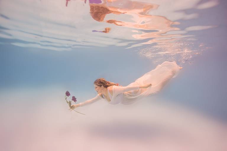 Ana Mokarzel Fotografia - ensaio subaquático - ensaio piscina - Belém - Pará - fotógrafa de família - fotógrafa -  newborn - fotógrafa infantil - ensaio de família - família - fotógrafos de Belém - Ana Mokarzel retrato molhado - retrato submerso