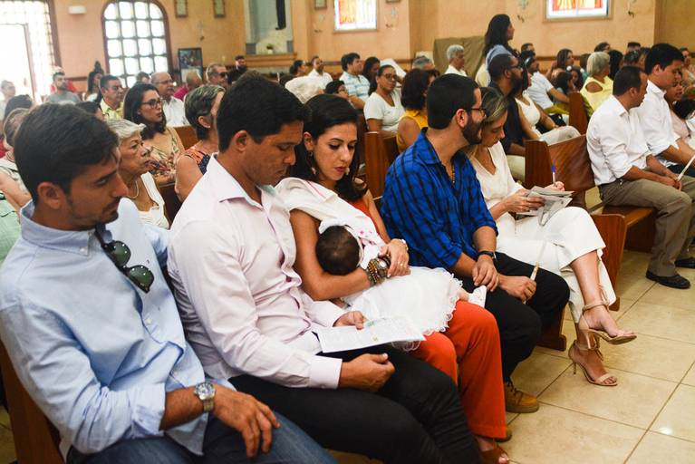 Batizado de Menina na Paróquia e Satuário Nossa Senhora de Loreto na Freguesia no Rio de Janeiro 