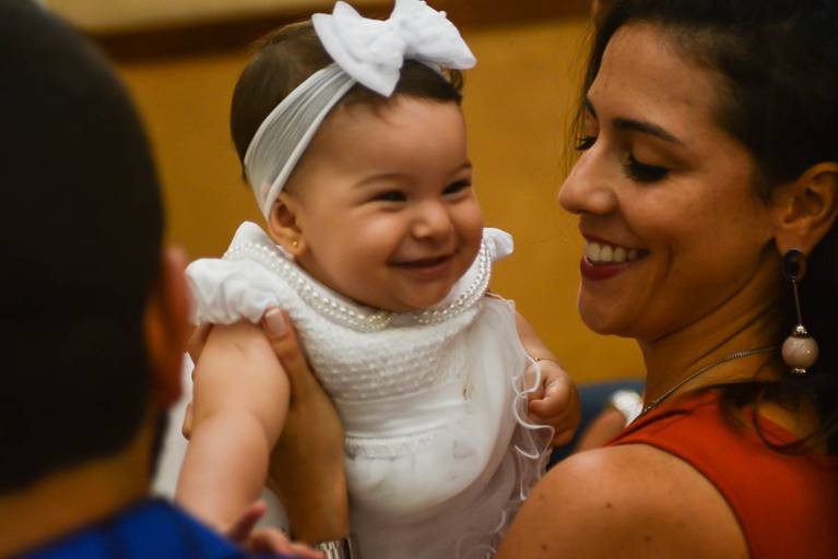 Batizado de Menina na Paróquia e Satuário Nossa Senhora de Loreto na Freguesia no Rio de Janeiro 