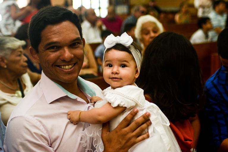 Batizado de Menina na Paróquia e Satuário Nossa Senhora de Loreto na Freguesia no Rio de Janeiro 