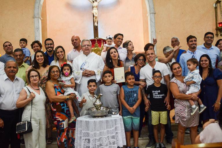 Batizado de Menina na Paróquia e Satuário Nossa Senhora de Loreto na Freguesia no Rio de Janeiro 