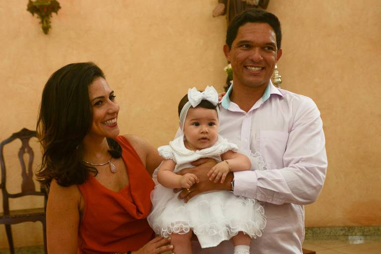 Batizado de Menina na Paróquia e Satuário Nossa Senhora de Loreto na Freguesia no Rio de Janeiro 