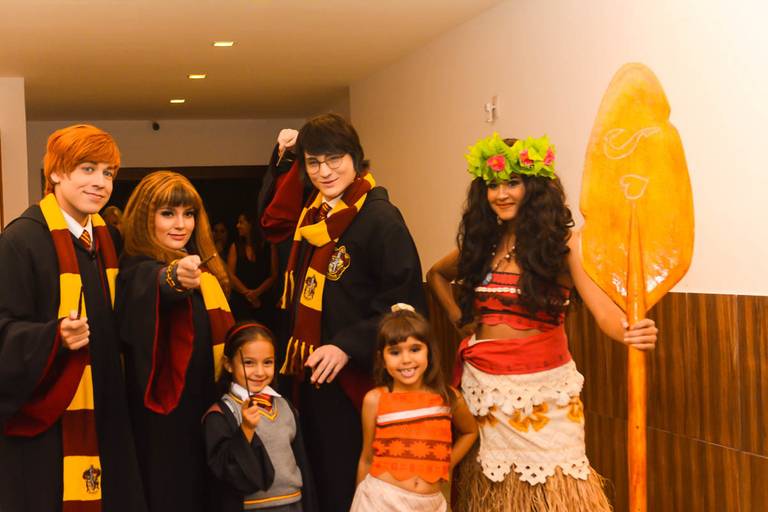 Harry Potter, Moana e Meninas Aniversariantes em Festa Infantil de Aniversário em Copacabana no Rio de Janeiro