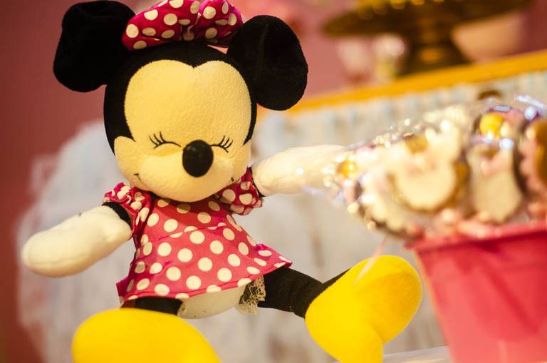 Decoração da Minnie em festa infantil de aniversário na UniDuniTê na Barra da Tijuca no Rio de Janeiro