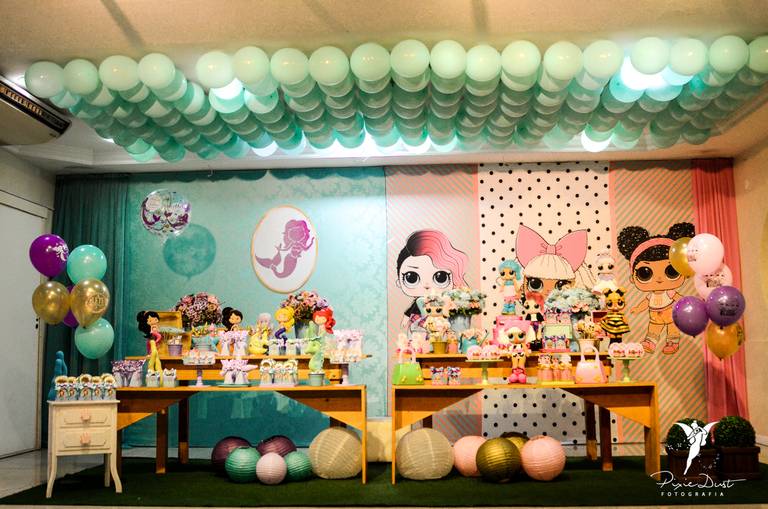 Decoração da LOL Surprise em festa infantil de aniversário na UniDuniTê na Barra da Tijuca no Rio de Janeiro