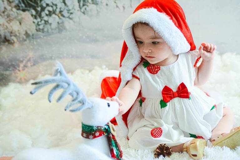 Bebê de 7 meses  em Ensaio de Natal em Estúdio na Barra da Tijuca Rio de Janeiro 