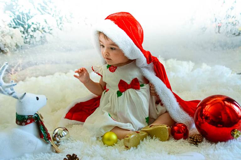 Bebê de 7 meses  em Ensaio de Natal em Estúdio na Barra da Tijuca Rio de Janeiro 