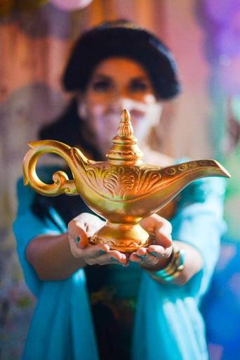 Festa Infantil Personagens Vivos Jasmine Aladdin Princesas da Disney  Val Personagens - Barra da Tijuca no Rio de Janeiro 