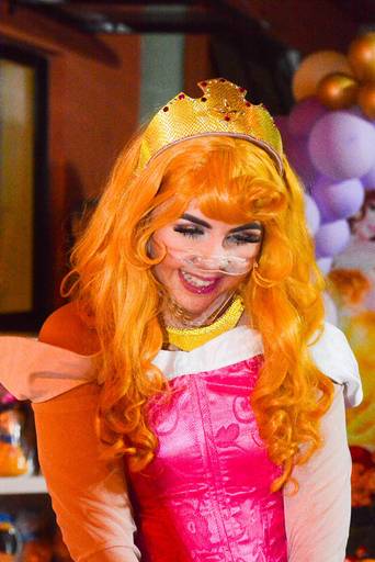 Festa Infantil Personagens Vivos Aurora Bela Adormecida Princesas da Disney  Val Personagens - Barra da Tijuca no Rio de Janeiro 