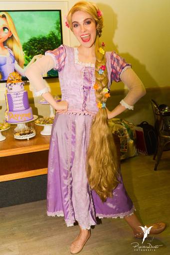 Festa Infantil Personagens Vivos Rapunzel -  Princesas da Disney  Lacinho Personagens - Animasom no Leblon no Rio de Janeiro 