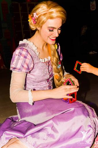 Festa Infantil Personagens Vivos Rapunzel -  Princesas da Disney  Lacinho Personagens - Animasom no Leblon no Rio de Janeiro 