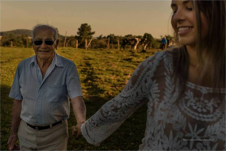 ensaios, ensaio casal, ensaio feminino, ensaio casal, ensaio debutante, fotos de casal, porto alegre, centro histórico, ivoti, picada café, serra gaucha, fotografo de ensaios rio grande do sul, fotografo gaucho, melhor fotógrafo rio grande do sul, ensaios