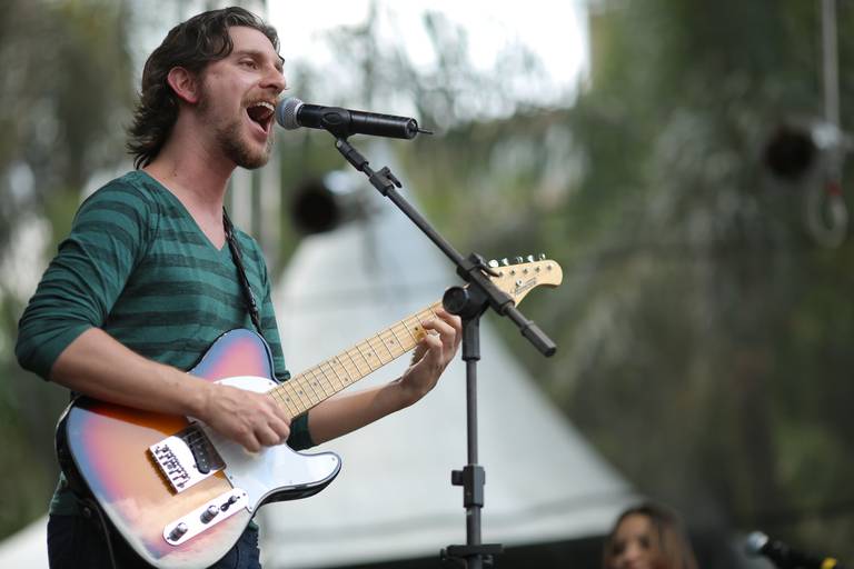 Estrela Leminski e Teo Ruiz / Lemisnkanções