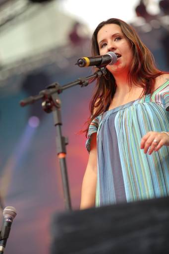 Estrela Leminski e Teo Ruiz / Lemisnkanções