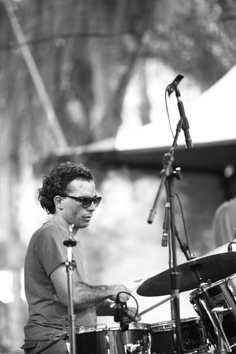 Estrela Leminski e Teo Ruiz / Lemisnkanções